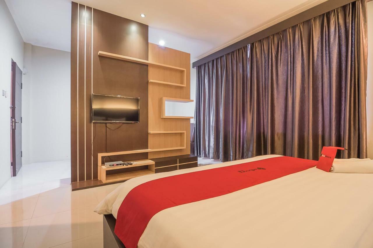 Reddoorz Plus @ Tanjung Pandan Belitung 2 Zewnętrze zdjęcie