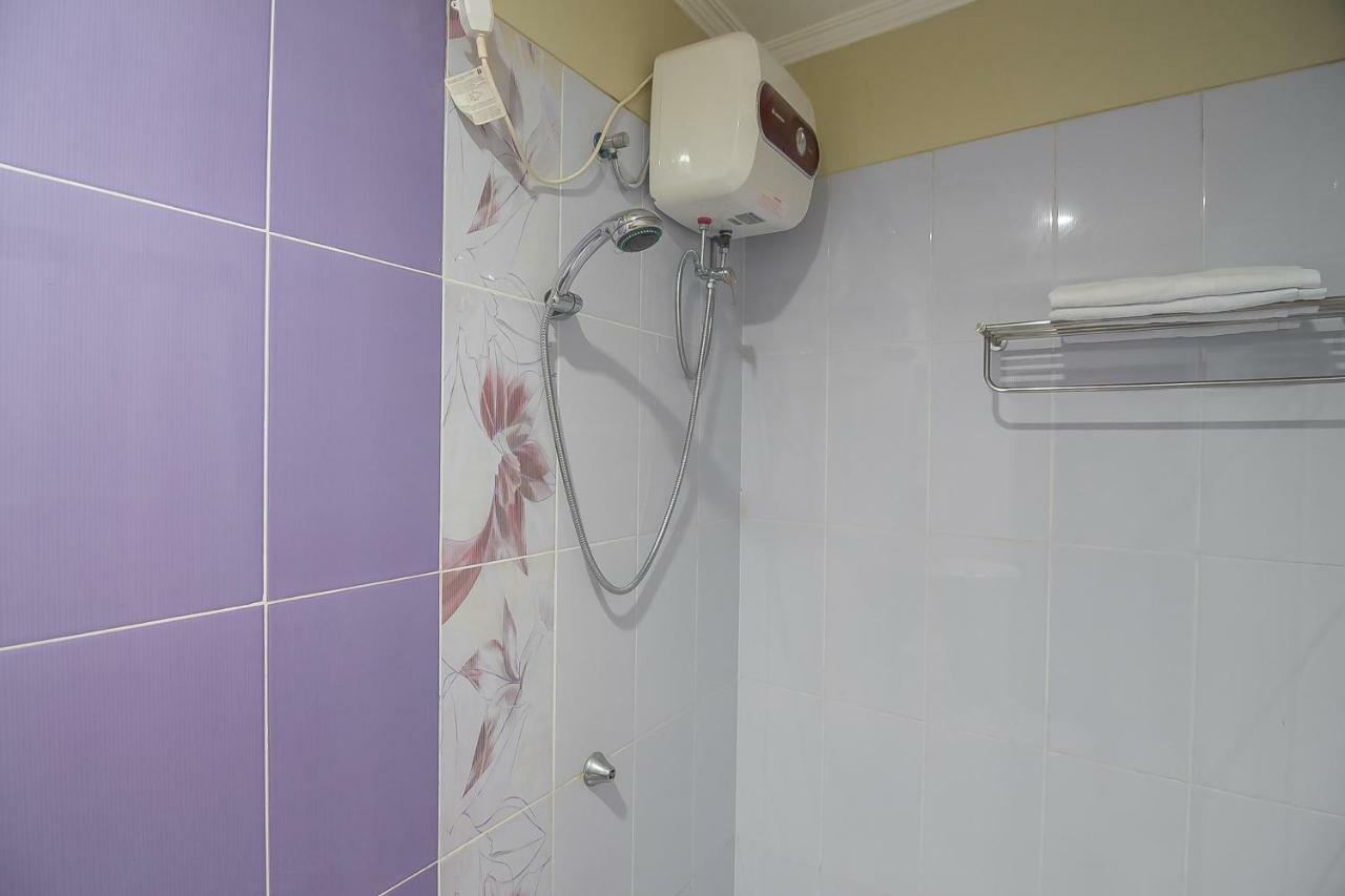 Reddoorz Plus @ Tanjung Pandan Belitung 2 Zewnętrze zdjęcie