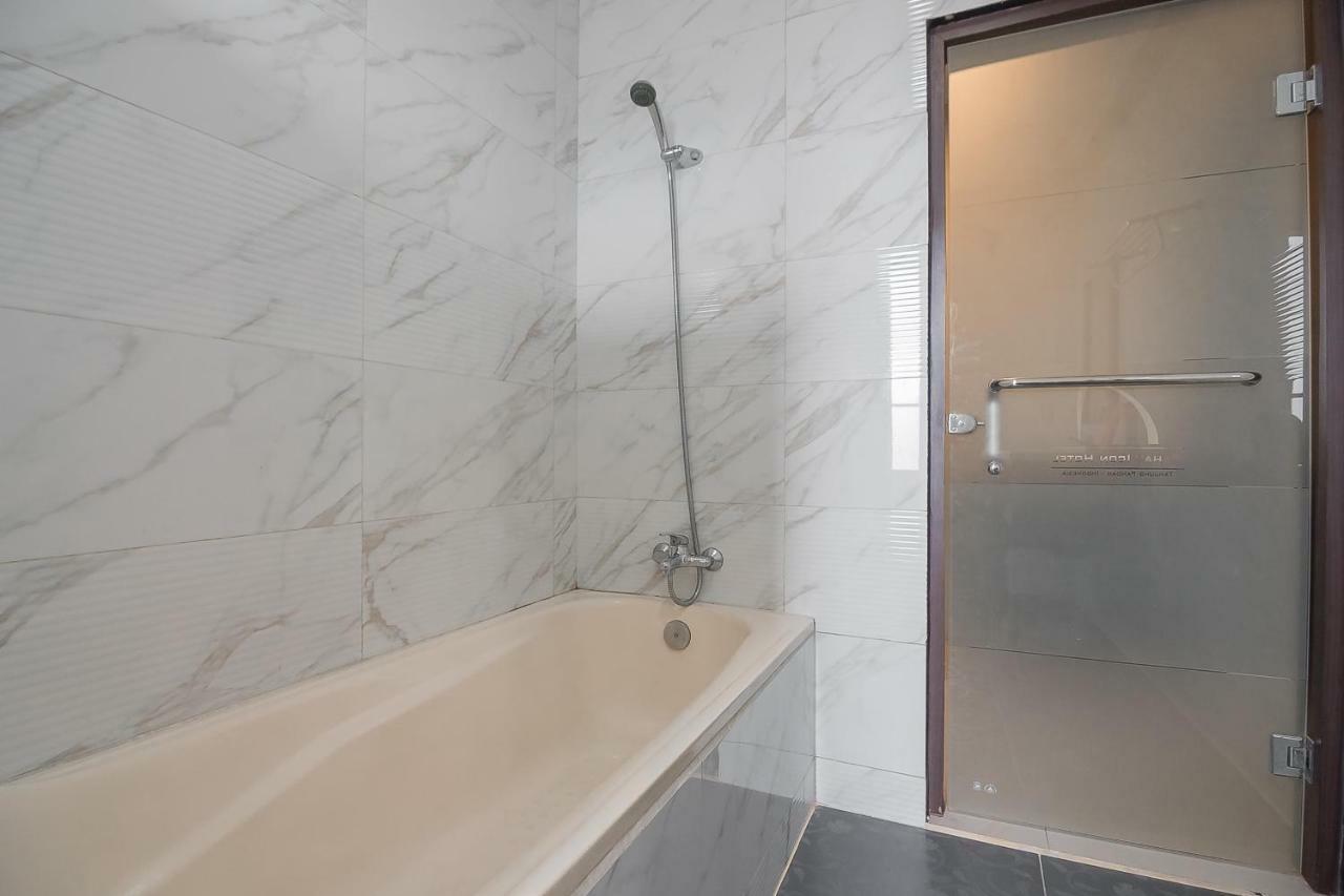 Reddoorz Plus @ Tanjung Pandan Belitung 2 Zewnętrze zdjęcie